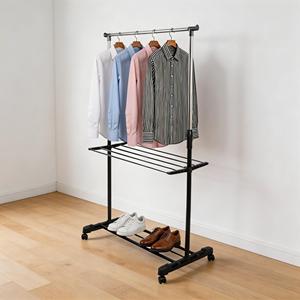 Perchero Telescópico de Acero Inoxidable de un Solo Poste, Perchero de Pie de 3 Niveles, Perchero Multifuncional <span class=keywords><strong>con</strong></span> Ruedas - Product Image 1