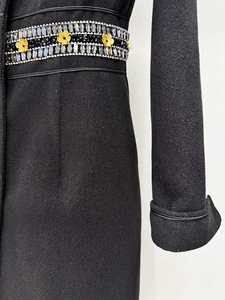 OUDINA Manteau long en <span class=keywords><strong>laine</strong></span> pour femme, style hiver, nouvelle collection, grande taille <span class=keywords><strong>XXL</strong></span>, orné de perles et de strass, avec emblème - Product Image 6