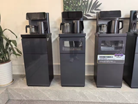 Distributeur d'eau vertical chaud à télécommande intelligent multifonctionnel pour la maison Nouveau bar à thé intelligent peut être placé sous le seau