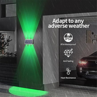 Lampe Solaire LED de Paysage, Applique Murale Solaire d'Extérieur Étanche à Éclairage Haut et Bas
