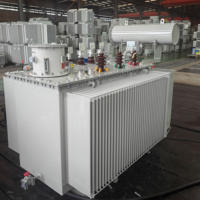 Transformateur triphasé immergé dans l'huile de type IEC Standard 2000 kVA 11-0,4 kV, 2000 kVA, bobinages en cuivre ou en aluminium, ONAN ONAF