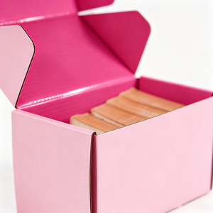 Boîte d'expédition en carton ondulé carré pour vêtements, avec logo personnalisé imprimé, rose, pliable, écologique, pour l'envoi <span class=keywords><strong>de</strong></span> <span class=keywords><strong>pain</strong></span> par avion - Product Image 3
