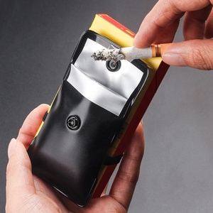 Venta al por mayor Ash Cigarette Butt Pouch Handhold Portable Cenicero Bolsa No Dropping Cenicero Lazy - Product Image 5