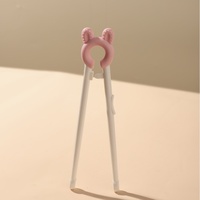 Baguettes d'apprentissage automatiques antidérapantes pour enfants, motif lapin et ours mignon, design frais et amusant pour l'apprentissage et l'entraînement à la consommation