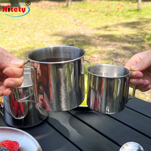 <span class=keywords><strong>Set</strong></span> di 4 Tazze in Acciaio Inox <span class=keywords><strong>con</strong></span> Manici Pieghevoli, Impilabili e Portatili per Escursioni, Campeggio e Picnic - Product Image 6