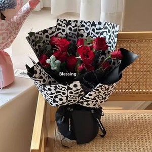 Nuevo Papel de Regalo de Flores de la Marca Yuyin Tide, Recubierto de PVC, Doble Cara, Reciclable, Impermeable, con Diseño de Perlas, 20 Paquetes al por Mayor - Product Image 4