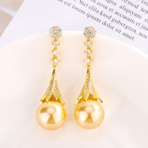 Wholesale Vintage Fashion Eco-friendly Copper 16-14mm Gold Pearl Tassel Necklace <b>Earrings</b> <b>Set</b> Pearl Jewelry <b>Set</b> for Women - Product Image 4