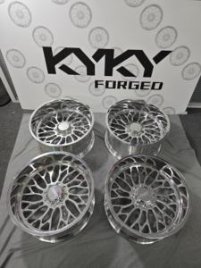 KYKY 24x12 24x14 26x14 26x16 Konkave Geschmiedete 8x6,5 8x165,1 8x170 Polierte LKW-Räder mit Schwimmenden Kappen für SILVERADO 1500 2500 - Product Image 1
