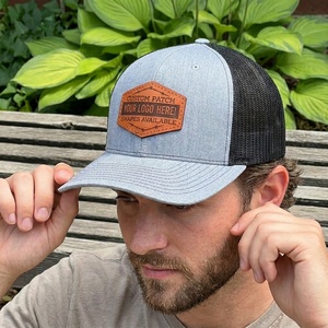 Cappellino da Baseball Personalizzato con Patch a Forma Personalizzata, Cucito a Mano, Logo Personalizzato Richardson 112 con Patch in Pelle Sintetica Laser - Product Image 2
