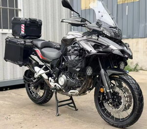 Benelli1 TRK502X 500cc Grand Tourer, Bicicleta de Lujo de Gran Potencia con Ahorro de Energía, Motor Bicilíndrico Refrigerado por Agua con Inyección Electrónica de Combustible, TRK502X Benelli1 - Product Image 4