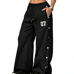 Pantalones Deportivos Personalizados con Cordón en la Cintura, Rayas Rojas, Poliéster/Nailon, al por Mayor, Estilo Urbano, Talla Grande - Product Image 1