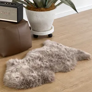 Discount wholesale beaver color large size 60*90 sheepskin fur rug for living room