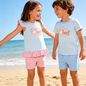 GSSO3109 rts Conjunto de ropa para niña pequeña con bordado de pelota de playa a rayas azules, conjunto de manga voladora al por mayor para niñas - Product Image 1