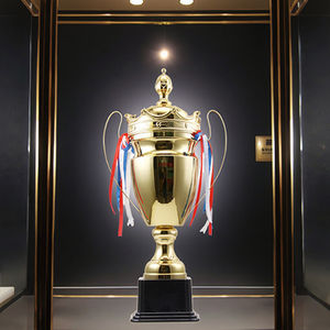 Trophée Couronne Moderne Traditionnel en Métal pour Concours <span class=keywords><strong>de</strong></span> <span class=keywords><strong>Talents</strong></span> Sportifs et Récompenses Artistiques <span class=keywords><strong>de</strong></span> Danse pour Enfants et Étudiants - Product Image 4