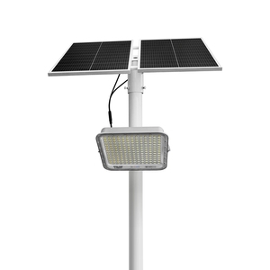 Luminaires solaires LED haute puissance pour stade 400W 600W 800W IP65 Projecteurs extérieurs en aluminium 2 panneaux solaires pour utilisation en jardin - Product Image 1