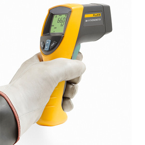 เครื่องวัดอุณหภูมิอินฟราเรดแบบมือถือ Fluke 561 Ir Thermometer F561 ช่วงการวัด -40 องศาเซลเซียส ถึง 550 องศาเซลเซียส - Product Image 1