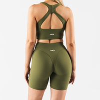 Logo personnalisé shorts de yoga 2 pièces de haute qualité pour femmes shorts de fitness ensembles de soutien-gorge de sport avec haut dans le dos croisé