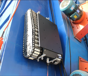 Robot de nettoyage professionnel haute performance personnalisé avec châssis sur chenilles pour l'escalade murale - Product Image 4