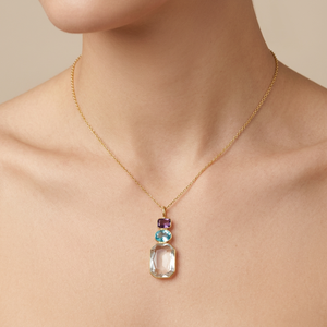 Collar de hip hop con colgante de triple piedra preciosa de amatista, cristal azul suizo y cuarzo, con engaste en bisel chapado en oro de 18k. - Product Image 2