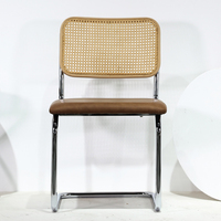Chaise de restaurant en rotin pour salle à manger moderne nordique bon marché en gros pour l'extérieur chaise de table à manger pour salle à manger pour restaurant