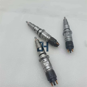 Injecteur de carburant diesel Common Rail de haute qualité 4988835 0445120161 pour pièces de machines de construction - Product Image 1