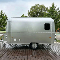 Caravane tout-terrain moderne en aluminium personnalisable 4x4 pour les aventures sur terrains accidentés Capacité de couchage 2-3 personnes