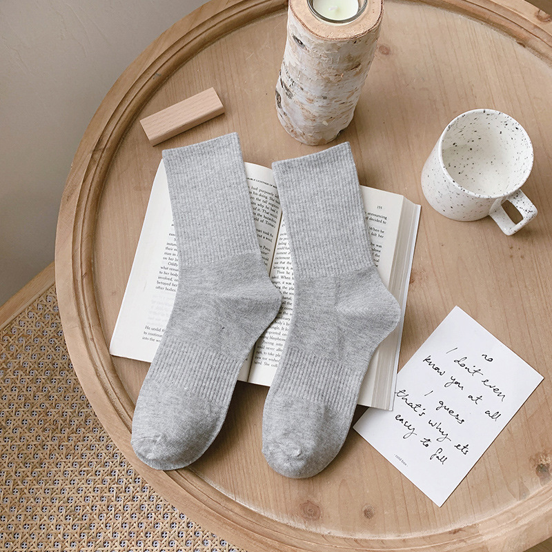 Rubber band [gray long tube]]