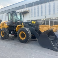 XC948 5 tonnes capacité chargeuse sur pneus avant Chine nouvelle condition pilote manette de commande avec noyau moteur moteur engrenage
