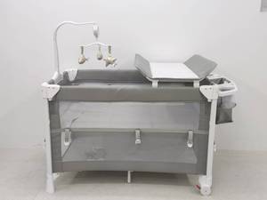 Lit bébé pliant moderne de haute qualité avec table à langer intégrée pour <span class=keywords><strong>chambre</strong></span>, hôpital ou parc - Product Image 3