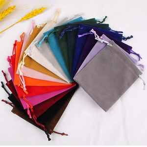Vente flash - Pochette à bijoux en velours personnalisée, petite pochette à cordon pour bijoux, sac cadeau pour mariage, pochettes à bijoux de haute qualité - Product Image 2