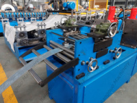 Machine de formage de poutrelles en acier de haute précision certifiée CE, équipement de formage d'angles en acier contrôlé par PLC