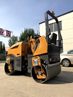 Rouleaux vibrants à double tambour Kubota ST3000 avec moteur EPA, personnalisation OEM disponible
