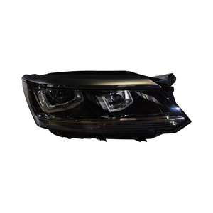 Faro Anteriore F136 di Alta Qualità, Configurazione Media, Gruppo Ottico per <span class=keywords><strong>Volkswagen</strong></span> <span class=keywords><strong>Passat</strong></span> 2016, Ricambio Originale - Product Image 1