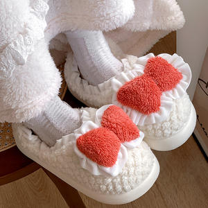 Mignonnes pantoufles d'intérieur pour femmes, en peluche moelleuse avec semelle épaisse antidérapante et bout ouvert, idéales pour l'été et l'automne - Product Image 6