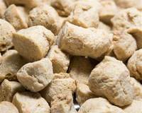 Morceaux de soja riches en protéines Saucisse de remplacement de la viande végétale