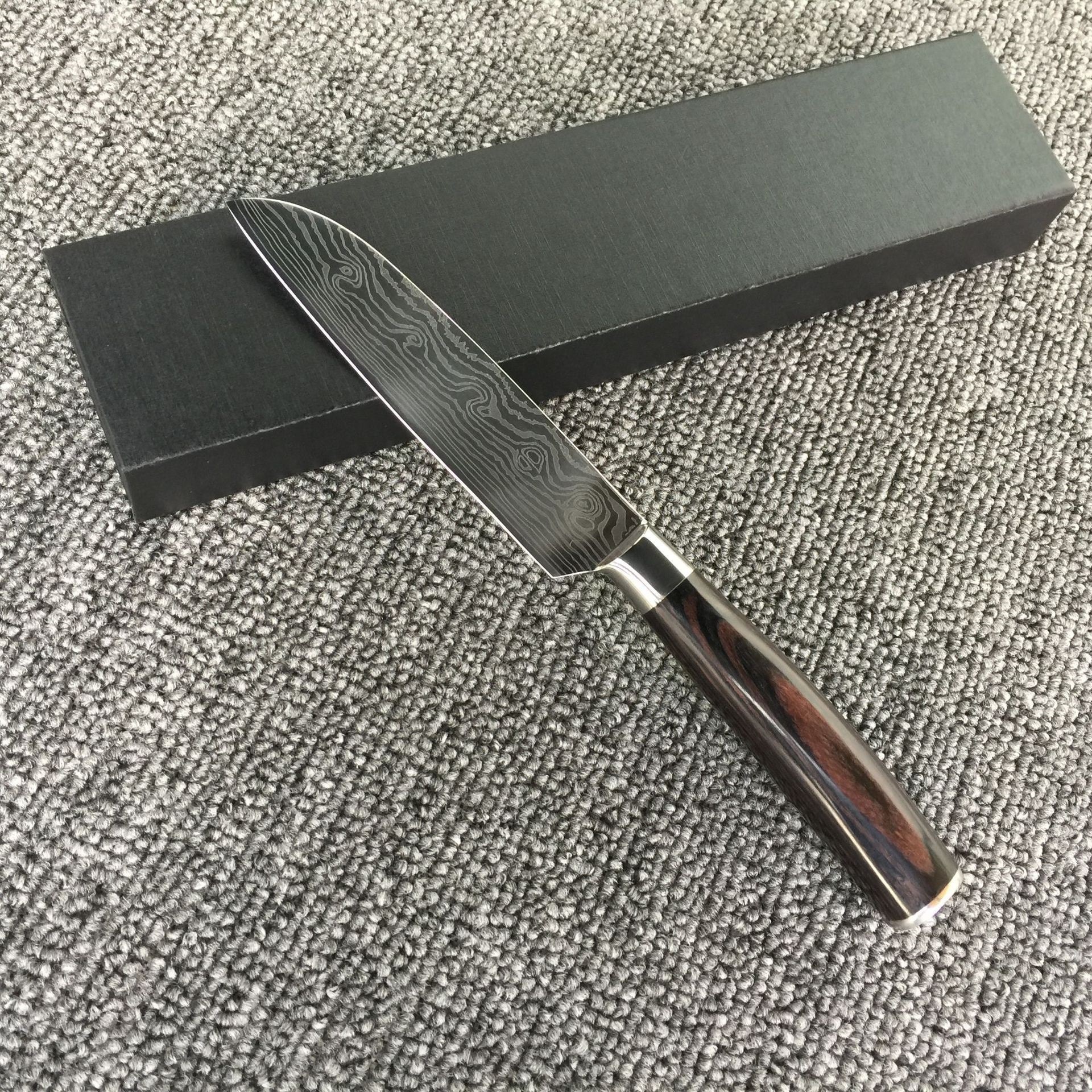 Cuchillo estilo japonés de 5 pulgadas