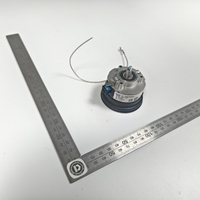 Pièces d'origine authentiques pour ascenseurs : Encodeur Sick pour ascenseur 1037083 SRS50-HEA0-K21