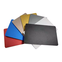Ébauches de gravure laser HD personnalisées en forme de couleur Logo miroir anodisé sur plaque de tôle de matériaux en acier inoxydable en aluminium