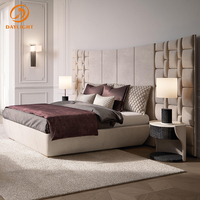 Couvre-lit en bois beige avec tête de lit, meuble moderne de luxe, vente en gros,