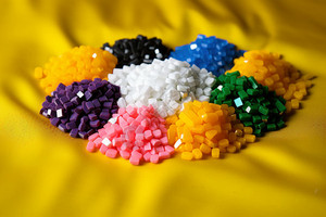 เม็ดพลาสติก PVC คอมโพสิตชนิดแข็งแรงสูง เกรดสำหรับการขึ้นรูปและอัดรีด สำหรับอุปกรณ์เสริมเครื่องมือไฟฟ้า - Product Image 5