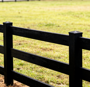 Nueva Cerca para Caballos de PVC Estable y Ecológica, Certificada, de 4.5 pies de Altura, con 3 Rieles, de Vinilo Blanco para Uso en Ranchos/Pasos de Caballos - Product Image 2