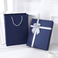 Boîte cadeau rigide de luxe avec couvercle amovible, logo personnalisé, pelliculage mat, matériaux recyclés, emballage pour bougies, ruban