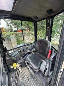 Excavatrice Offre Spéciale Hitachi 50u, solide pour le terrassement des terres agricoles et le retrait d'obstacles de taille moyenne - Product Image 2