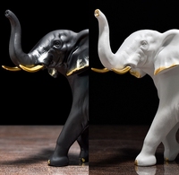 Décoration d'éléphant moderne et créative, lumière de luxe, art déco, artisanat en résine pour le bureau, la maison, le salon, le meuble TV, la décoration de bureau