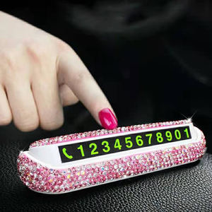 Cadre <span class=keywords><strong>de</strong></span> plaque d'immatriculation <span class=keywords><strong>de</strong></span> voiture SUV avec strass ABS créatif mode Bling Bling Accessoires d'intérieur <span class=keywords><strong>de</strong></span> parking temporaire - Product Image 5