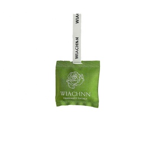 Sac <span class=keywords><strong>sachet</strong></span> parfumé suspendu <span class=keywords><strong>personnalisé</strong></span> de parfum de satin de <span class=keywords><strong>lavande</strong></span> pour le tiroir et le cabinet - Product Image 6