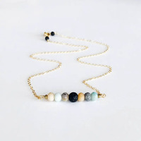 Collier diffuseur d'huiles essentielles en pierre de lave Bijoux d'aromathérapie Collier minimaliste en pierre de lave