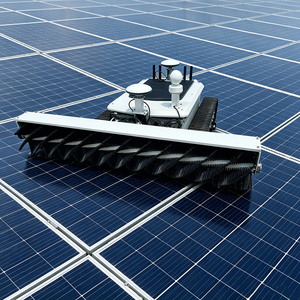 Robot de Limpieza Solar de 58 kg, Motor con 7 Horas de Duración de Batería, Consumo de Energía de 500 W/h, Limpieza de Alta Eficiencia para Techos de Plantas Industriales - Product Image 1
