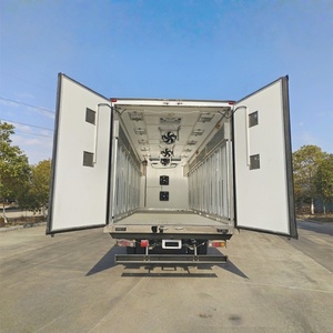 Camión de Transporte de Pollos y Patitos de un Día de Edad, Isuzu, 4X2, Camión de Reparto de Aves de Corral en Venta - Product Image 5