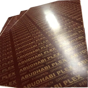 Panneaux <span class=keywords><strong>de</strong></span> <span class=keywords><strong>coffrage</strong></span> en béton phénolique WBP <span class=keywords><strong>de</strong></span> 18 mm avec film rouge pour la construction extérieure moderne <span class=keywords><strong>de</strong></span> première classe - Product Image 1